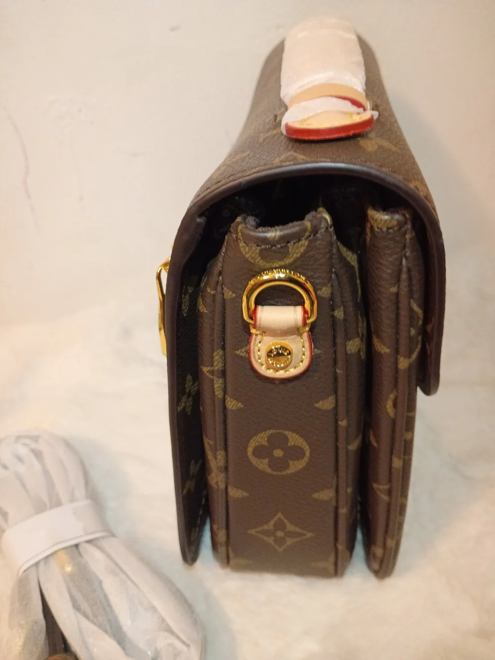 Louis Vuitton Monogram Canvas Satchel with Gold Hardware - Picture 4 of 7